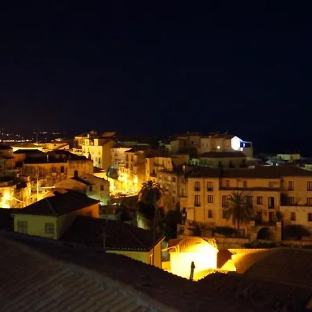 Il Vicolo Di 4* Pizzo (Calabria)