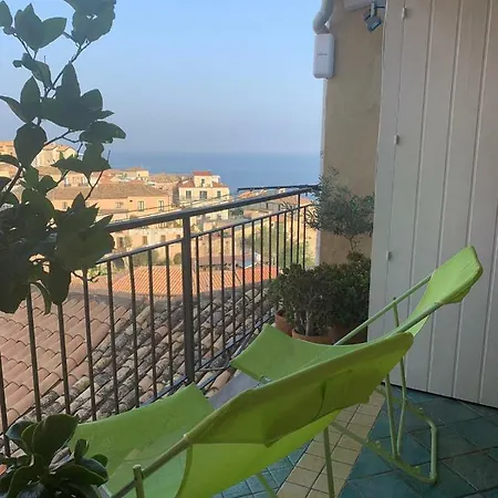 Il Vicolo Di *